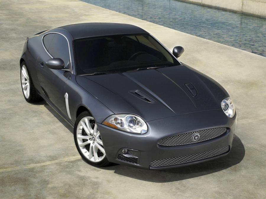  Jaguar XKR Coupe 2007 года  (фото 7 из 16)